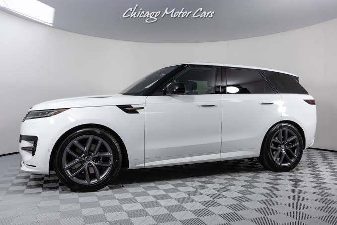 The Range Rover Sport A Blend of Luxury and Performance